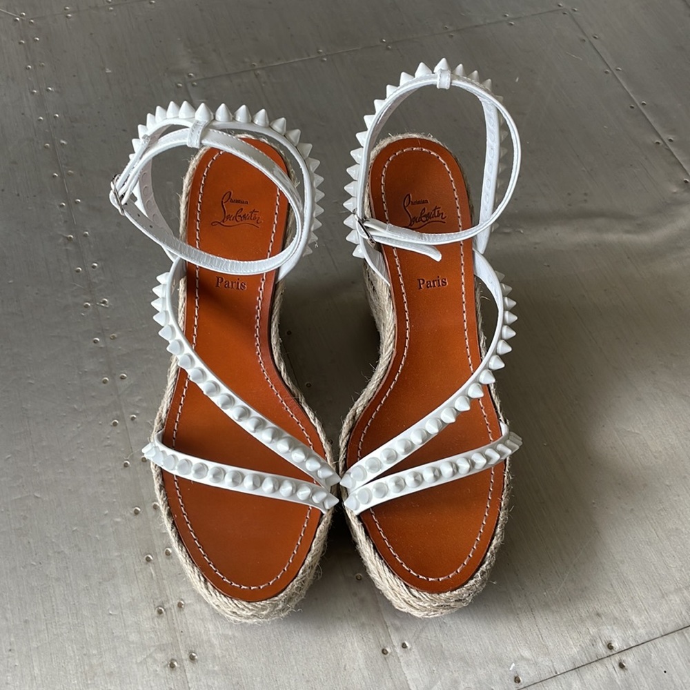 Christian Louboutin mafaldina Zeppa wedge espadrille sandal white spike sz 39 - Picture 3 of 11
